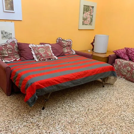 With One Bedroom In 5 Km From The Beach * サンレモ
